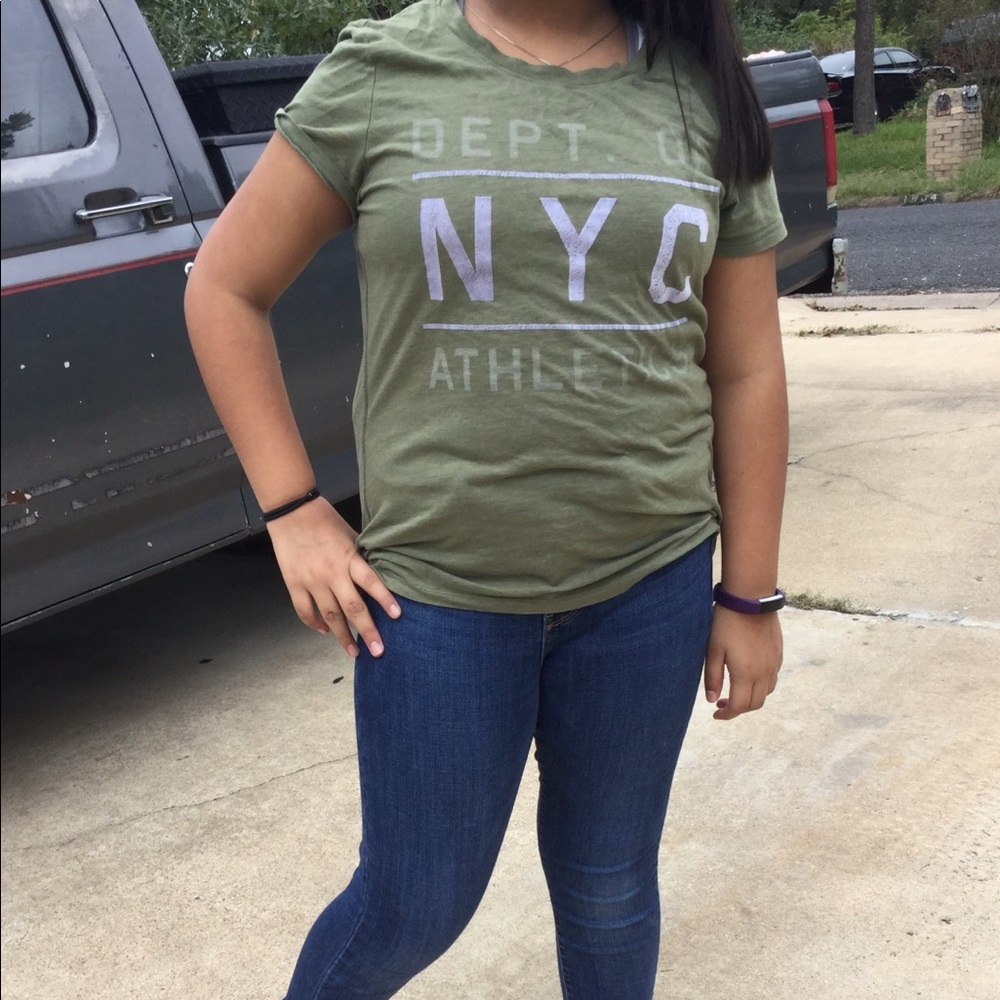Green Aeropostale shirt